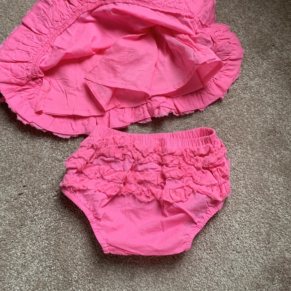 La Piccolo Danza pink ruffle dress and bloomers size 24 months - Picture 6 of 8